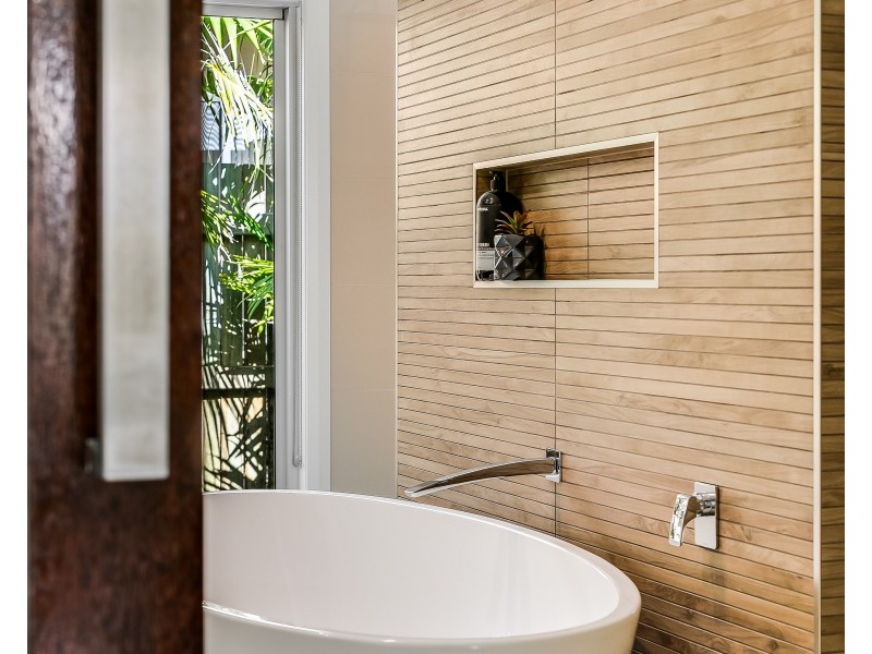 17 Daniells Close, Middle Ridge QLD 4350