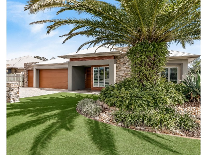 17 Daniells Close, Middle Ridge QLD 4350