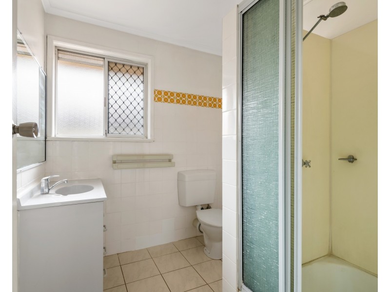 2/24a Grey Street, South Toowoomba QLD 4350