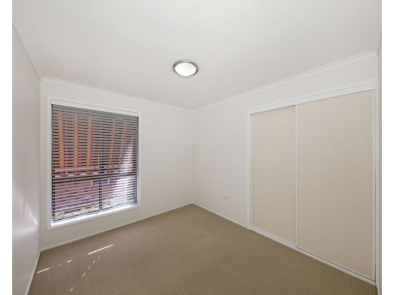 121 Glenvale Road, Newtown QLD 4350