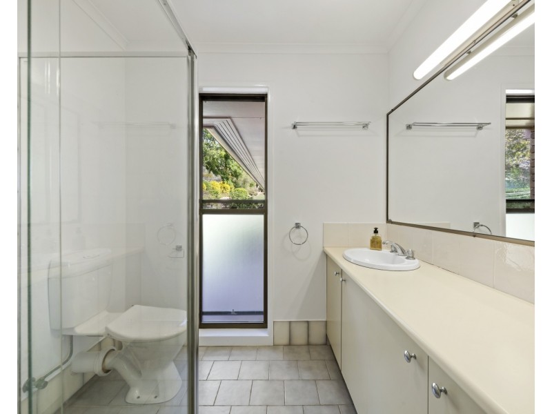 4 Echidna Crescent, Top Camp QLD 4350