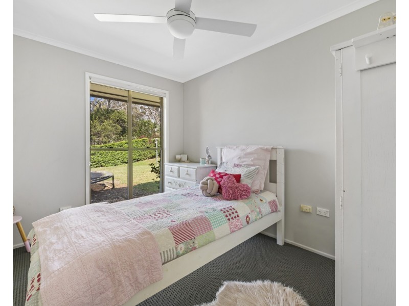 4 Echidna Crescent, Top Camp QLD 4350