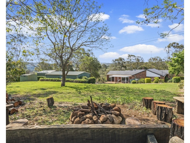 4 Echidna Crescent, Top Camp QLD 4350