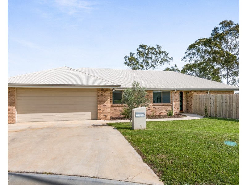 9 Madrid Court, Glenvale QLD 4350