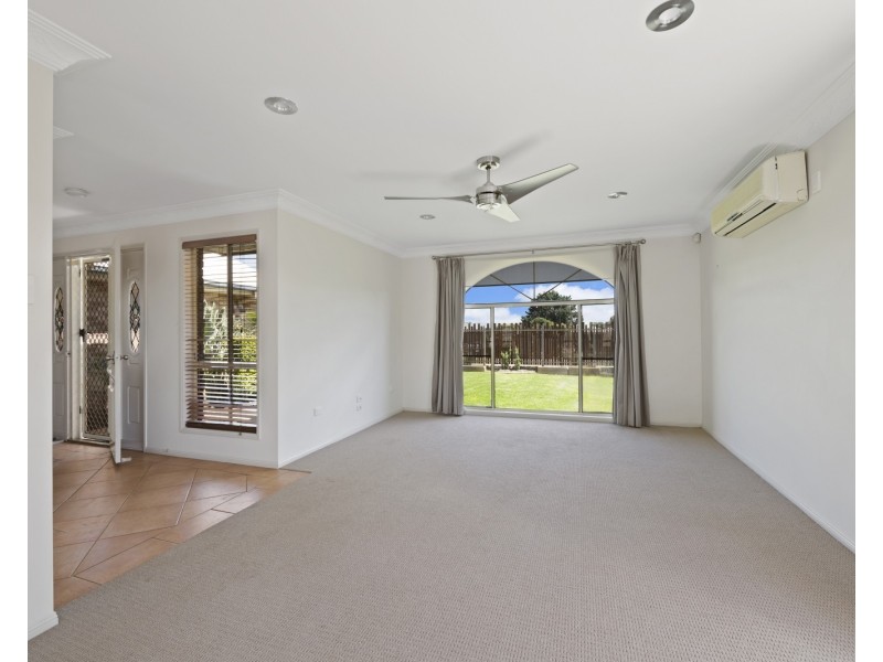 166 Spring Street, Middle Ridge QLD 4350