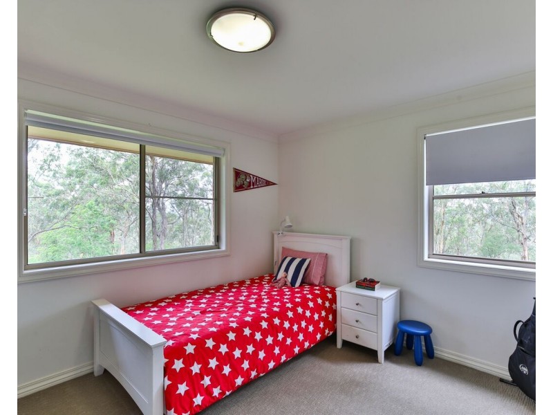 12 Inadale Court, Middle Ridge QLD 4350