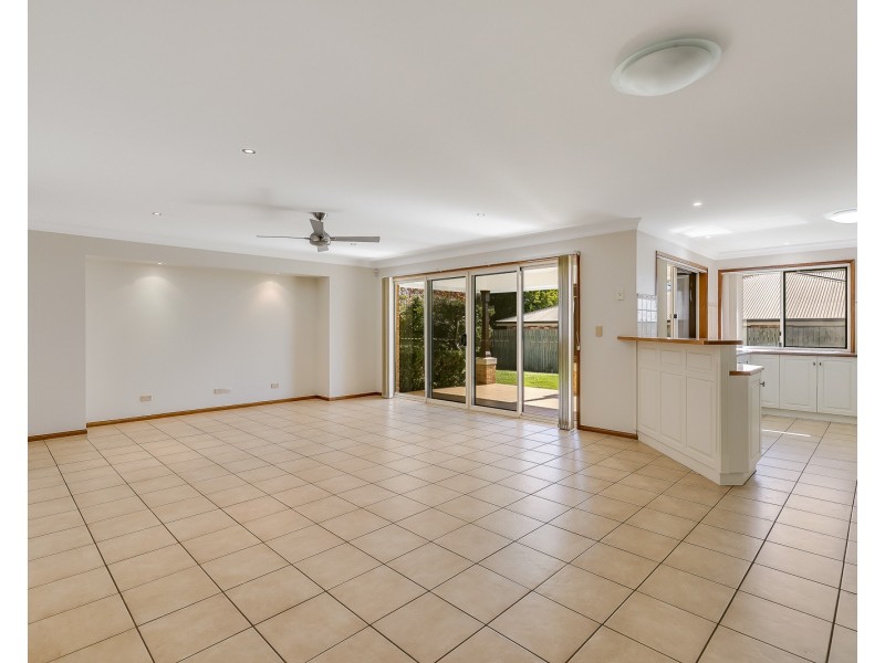 349 Ramsay Street, Middle Ridge QLD 4350