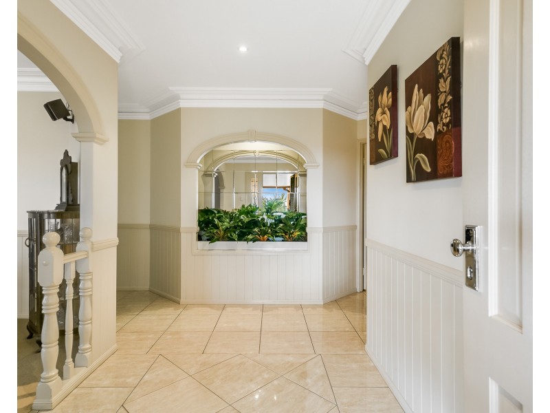 16 Cole Drive, Highfields QLD 4352