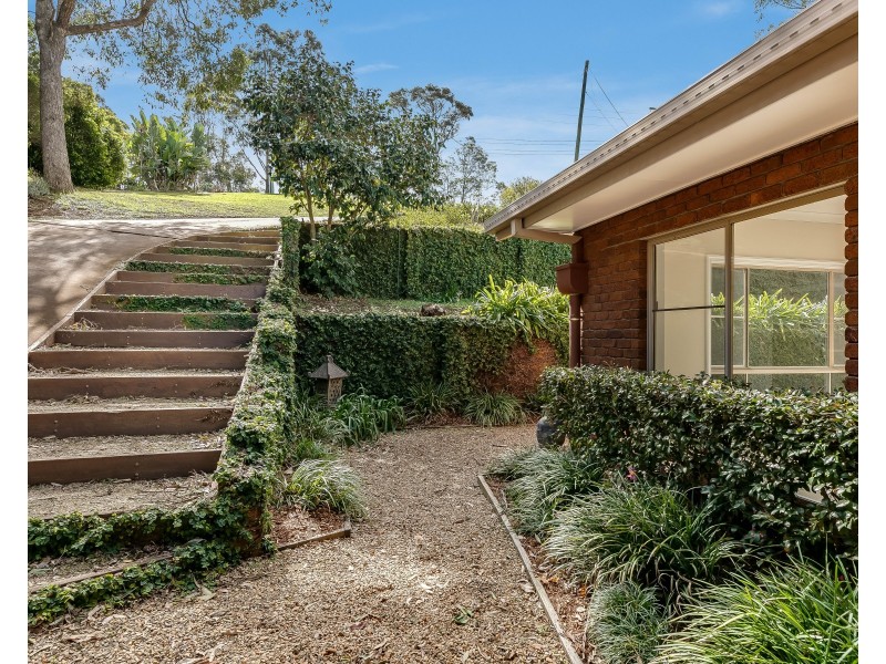 12  Inadale Court, Middle Ridge QLD 4350