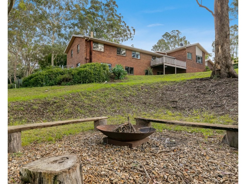 12  Inadale Court, Middle Ridge QLD 4350