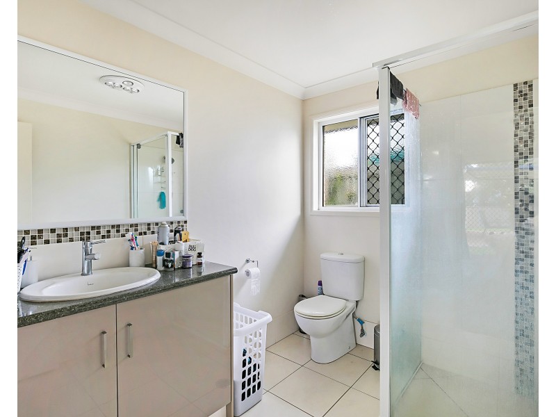 13 Third Avenue, Harristown QLD 4350