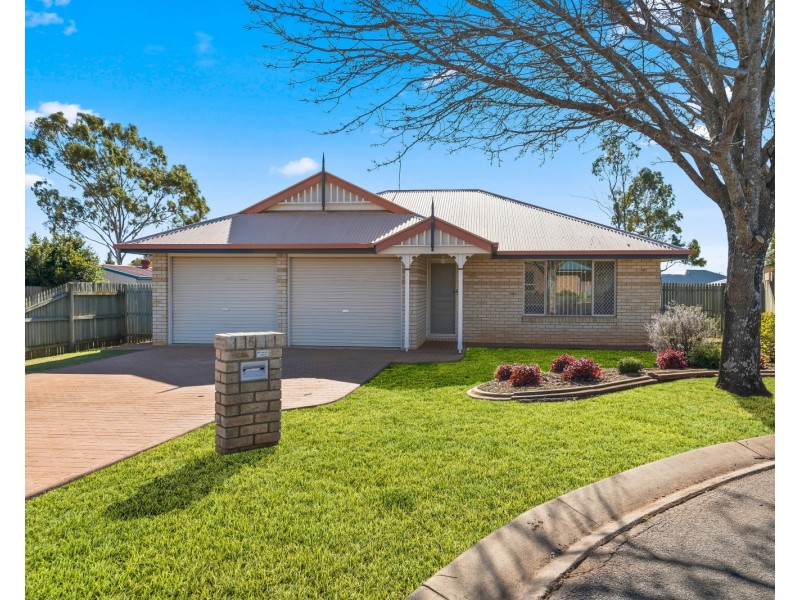 5 Mengel Court, Middle Ridge QLD 4350