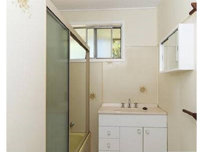 24 David Street, Rockville QLD 4350