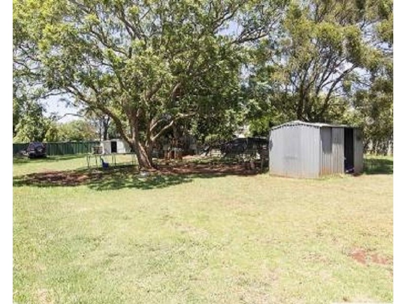 24 David Street, Rockville QLD 4350