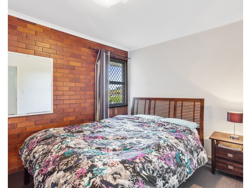 2/10 Clive Crescent, Darling Heights QLD 4350