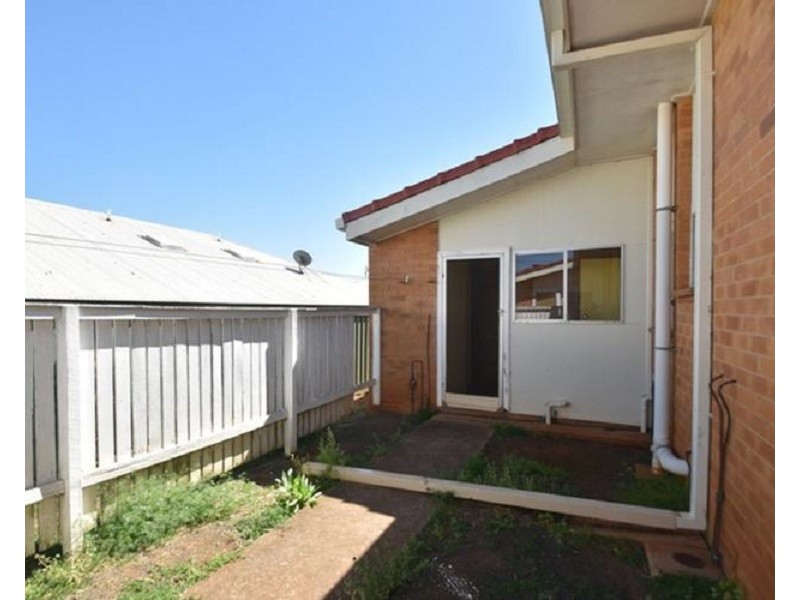 3/277 Bridge Street, Newtown QLD 4350