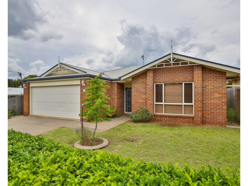 13  Weller Street, Rangeville QLD 4350