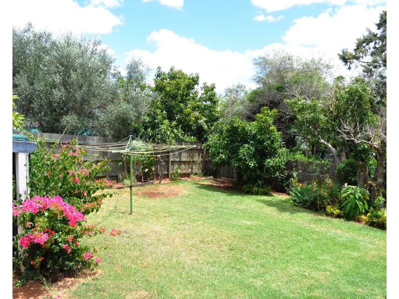 20 Chilcote Street, North Toowoomba QLD 4350