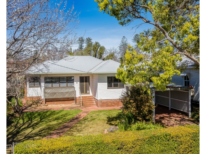 8 Campbell Street, East Toowoomba QLD 4350