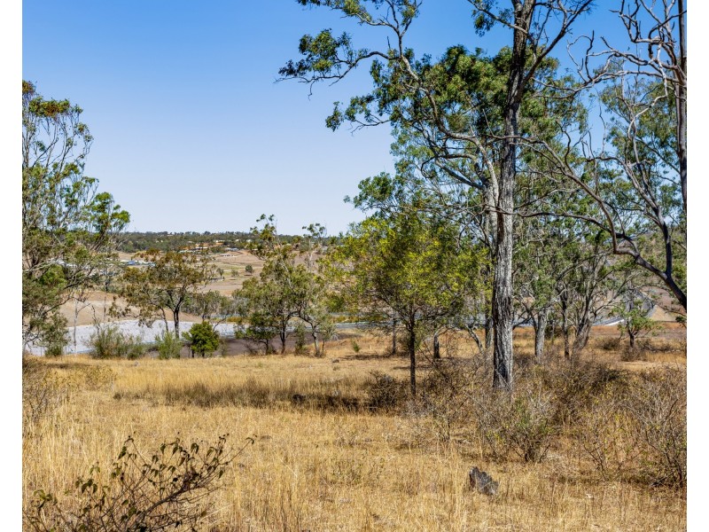 46 Boundary Street, Cranley QLD 4350