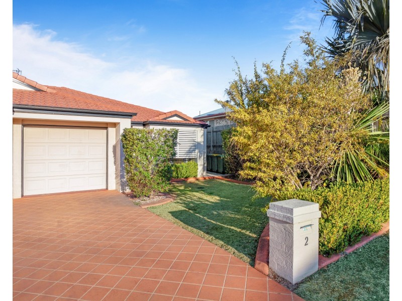 2/26 Hoepper Street, Kearneys Spring QLD 4350