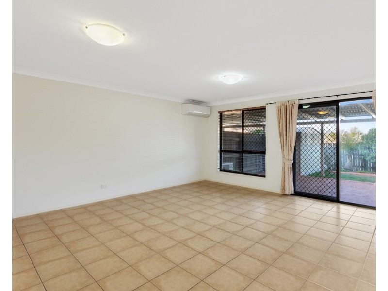 2/26 Hoepper Street, Kearneys Spring QLD 4350