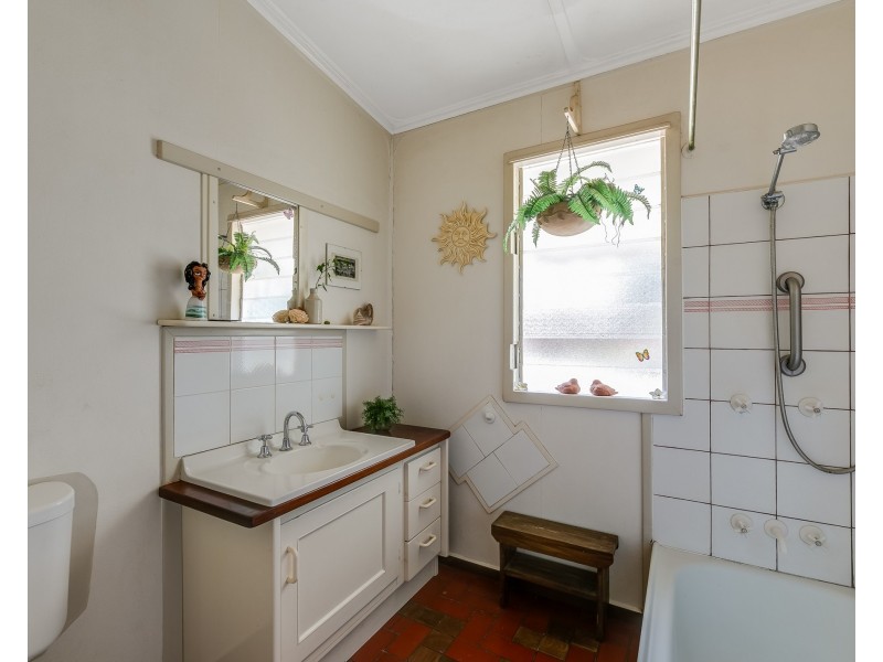 196 Geddes Street, South Toowoomba QLD 4350