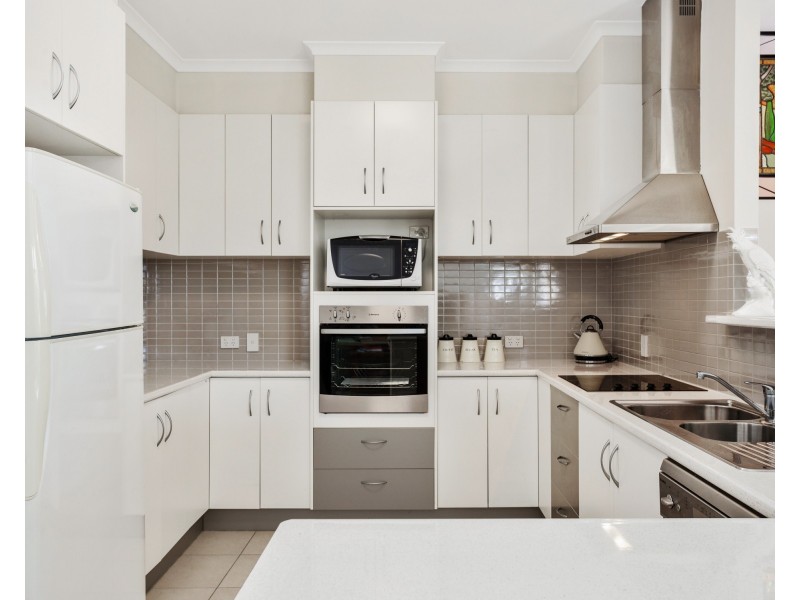 12 Carla Crescent, Westbrook QLD 4350