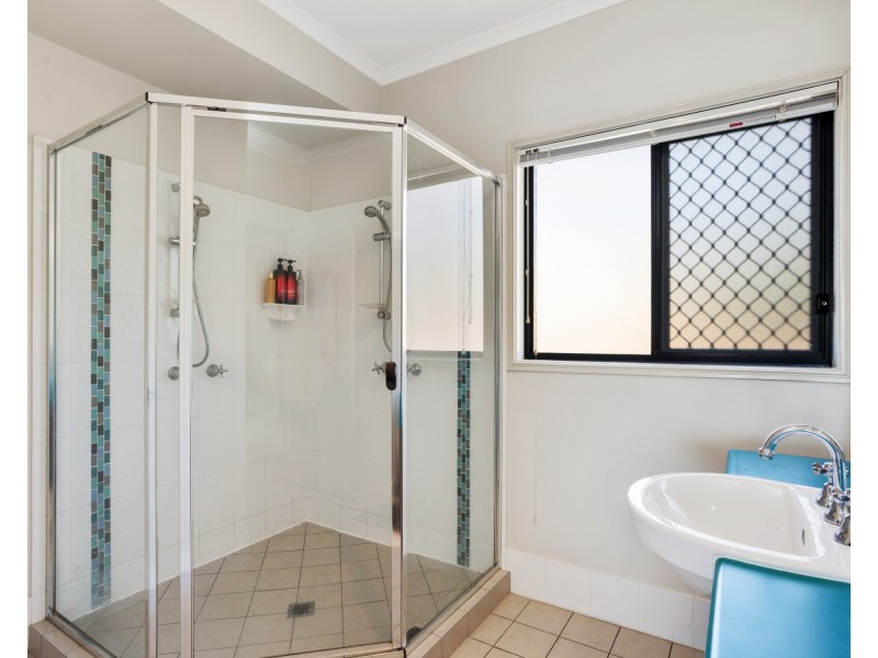 12 Carla Crescent, Westbrook QLD 4350