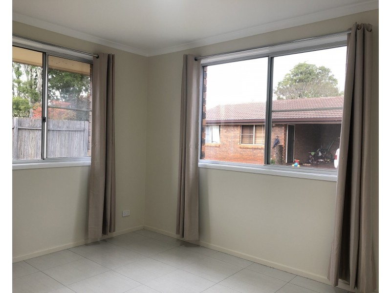 2/6 Marigold Street, Toowoomba QLD 4350