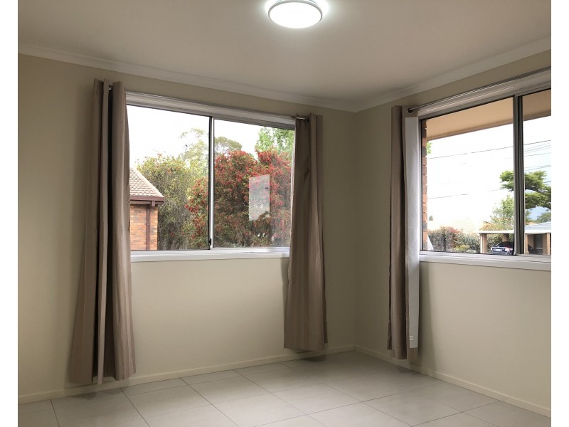 2/6 Marigold Street, Toowoomba QLD 4350