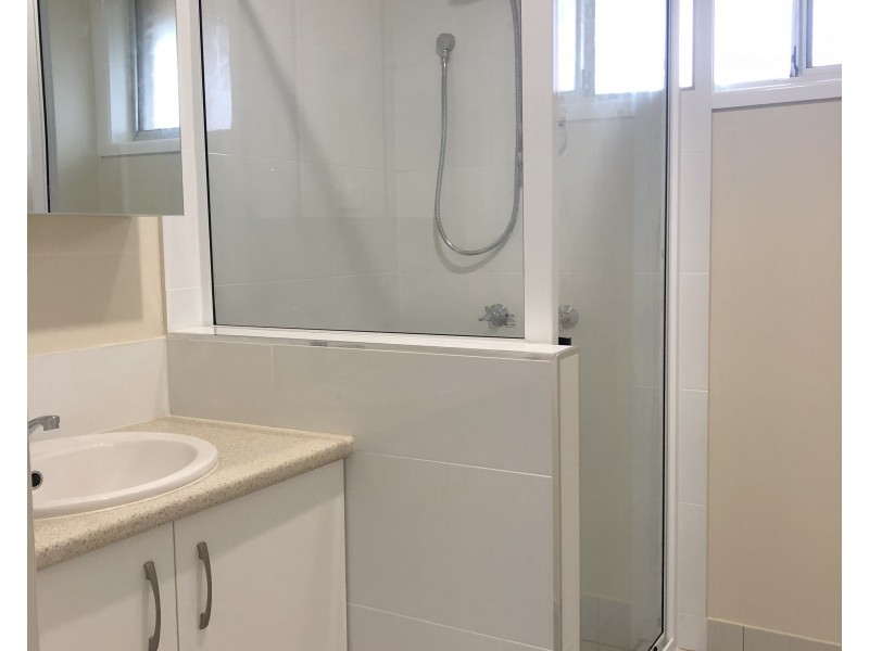 2/6 Marigold Street, Toowoomba QLD 4350