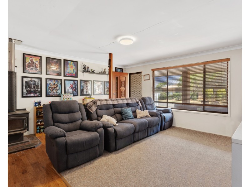 27 McFarlane Street, Wilsonton QLD 4350