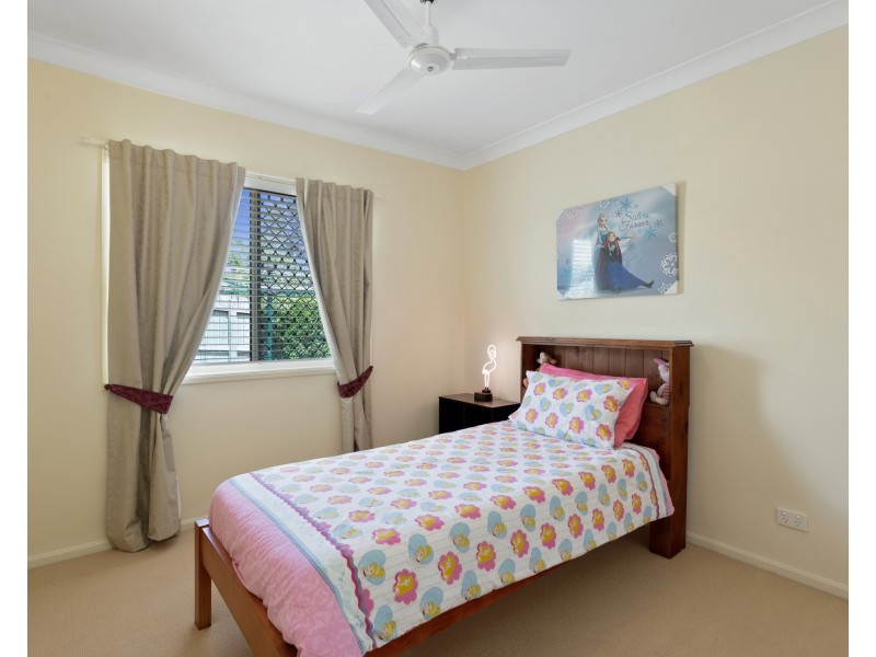 28 Ravenscourt Street, Centenary Heights QLD 4350