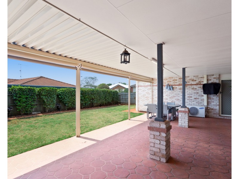 28 Ravenscourt Street, Centenary Heights QLD 4350