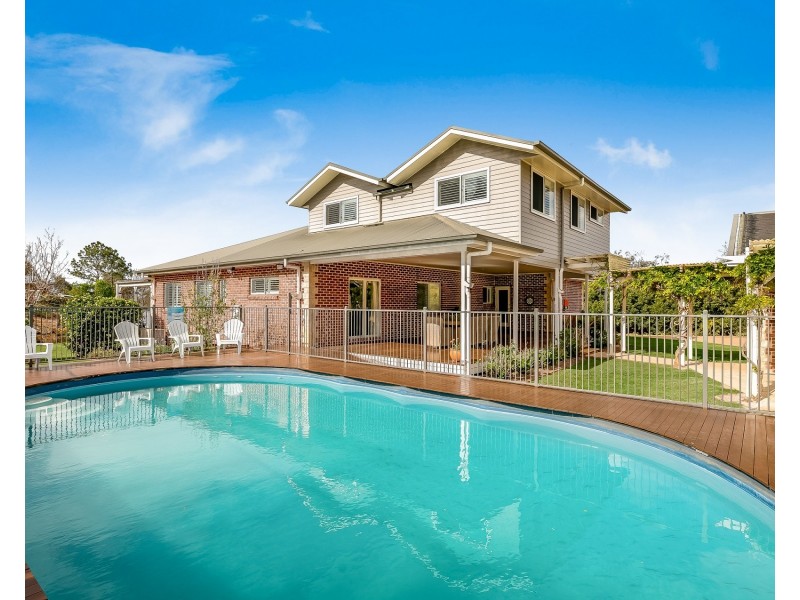 1 Clayton Court, Cotswold Hills QLD 4350
