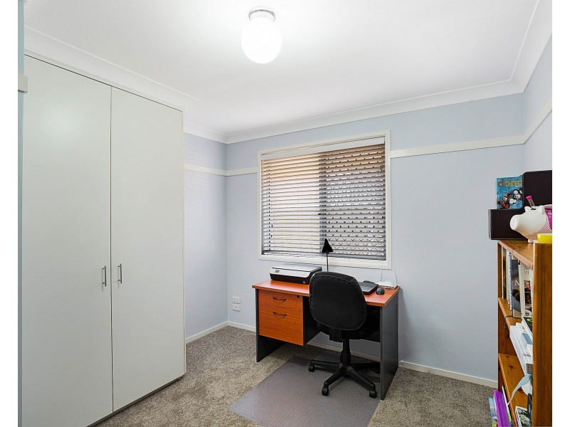 33 Cleary Street, Centenary Heights QLD 4350