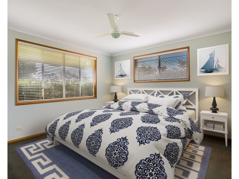 8 St Andrews Court, Middle Ridge QLD 4350