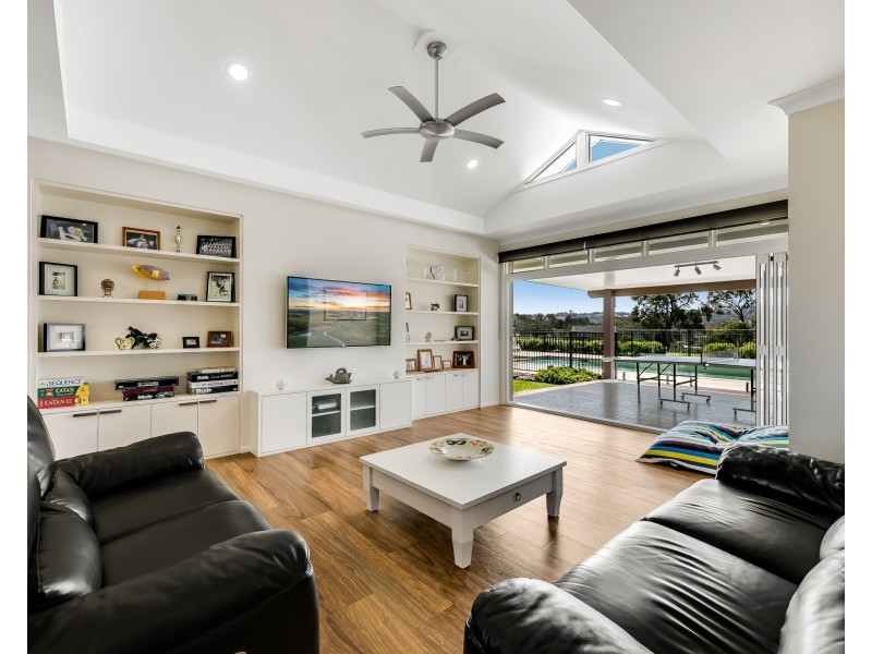 26 Beauly Drive, Top Camp QLD 4350