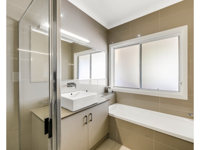 26 Beauly Drive, Top Camp QLD 4350