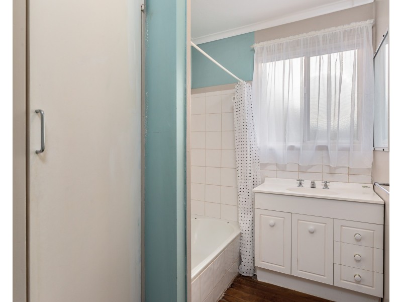 271 Alderley Street, Centenary Heights QLD 4350