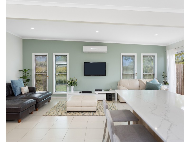 30 Clairmont Street, Newtown QLD 4350