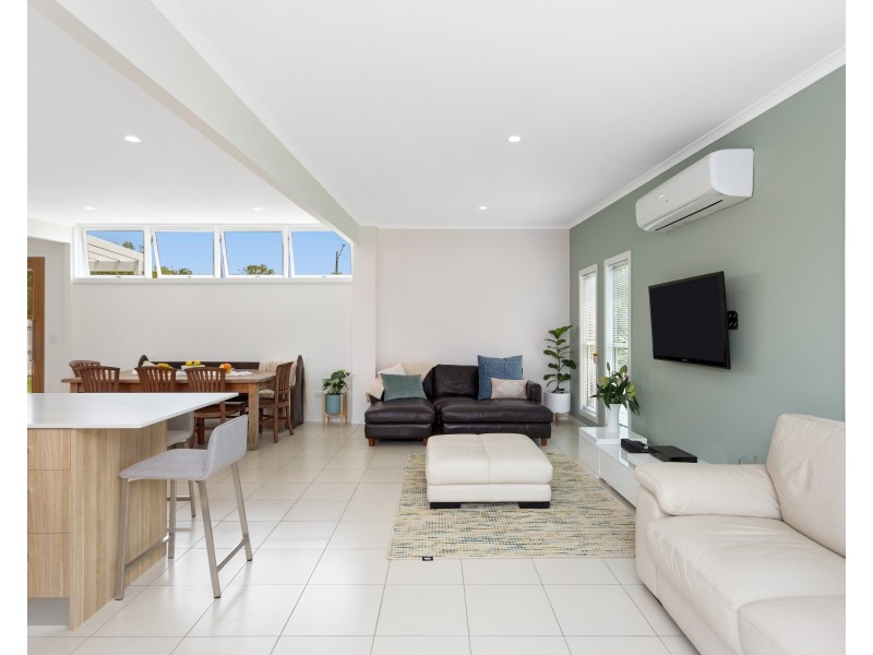 30 Clairmont Street, Newtown QLD 4350