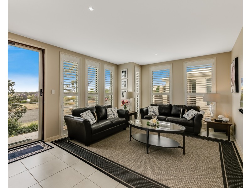 1/19 Primrose Street, South Toowoomba QLD 4350