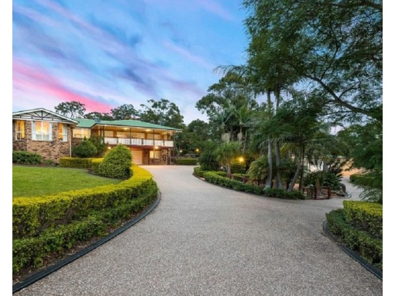 5 General Gordon Court, Cotswold Hills QLD 4350