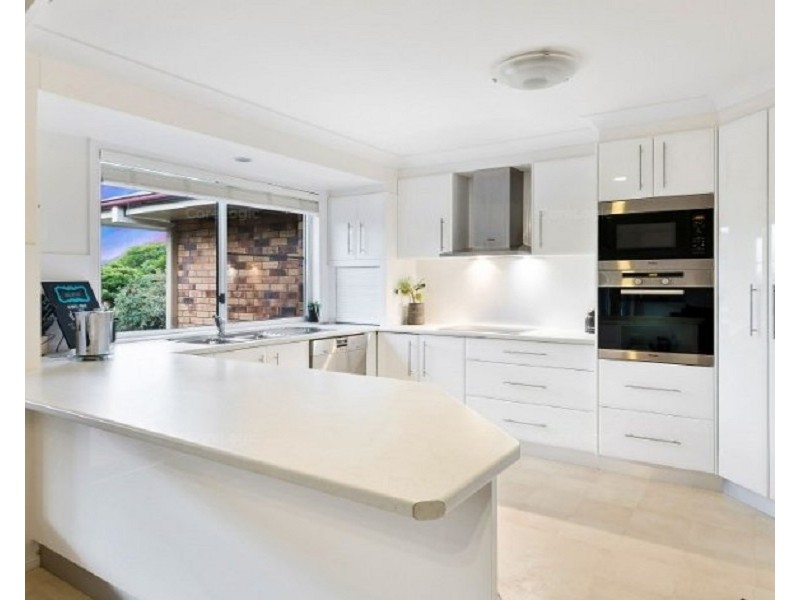 5 General Gordon Court, Cotswold Hills QLD 4350