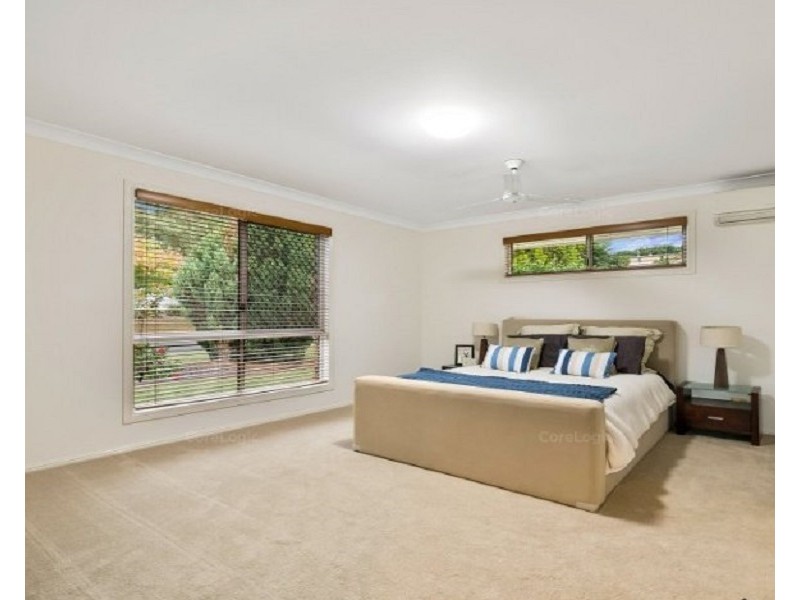 5 General Gordon Court, Cotswold Hills QLD 4350