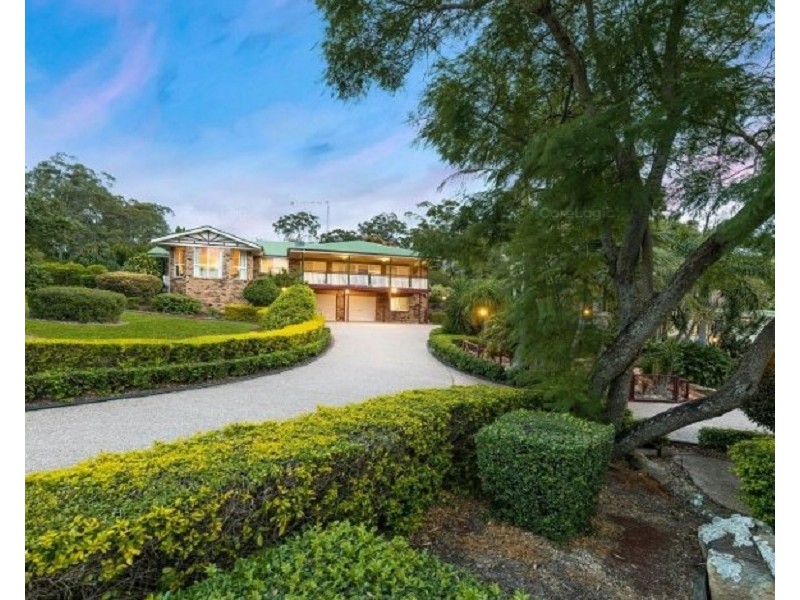 5 General Gordon Court, Cotswold Hills QLD 4350