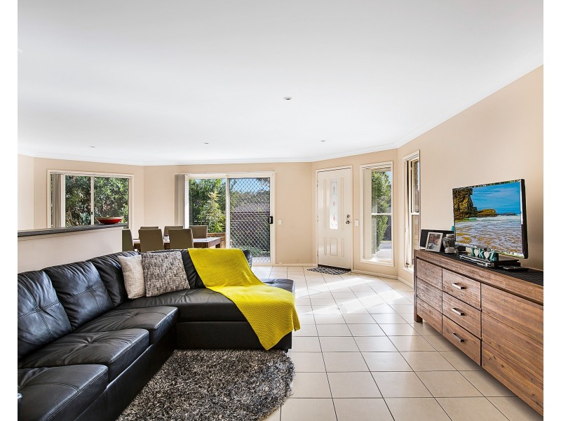 2/2  Balanga Court, South Toowoomba QLD 4350