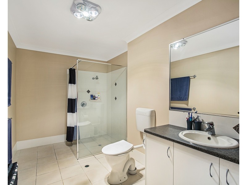 2/2  Balanga Court, South Toowoomba QLD 4350